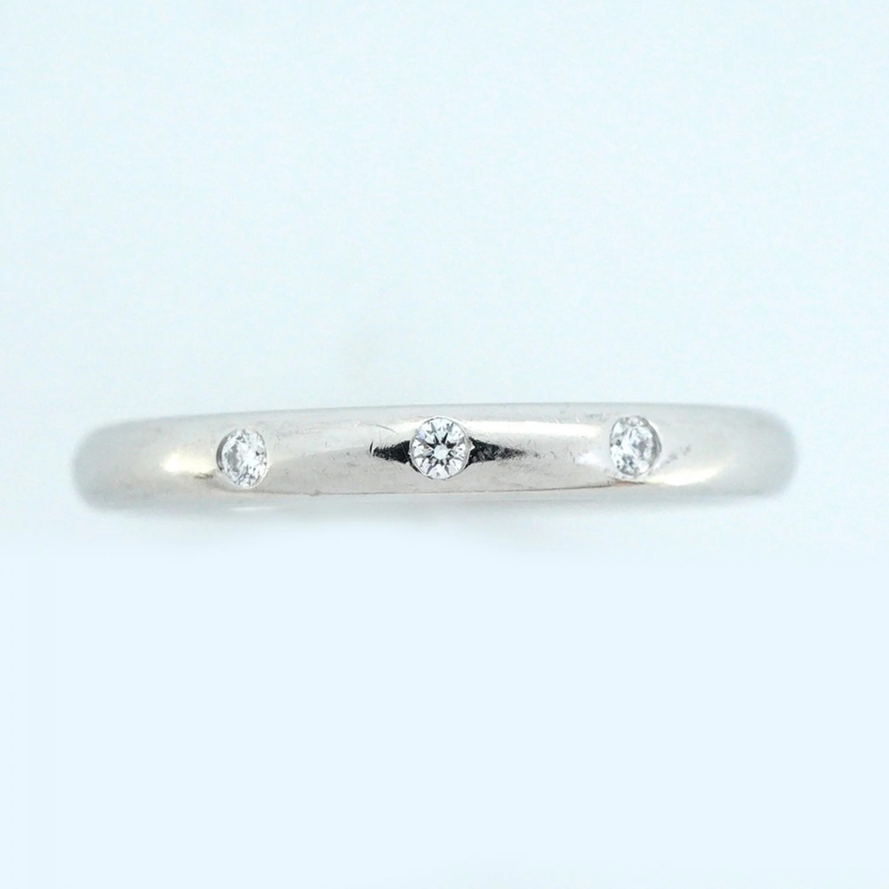 CHANEL Authentic Silver Diamond Ring - Picture 2 of 8
